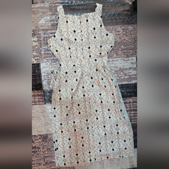 Ann Taylor LOFT factory Wrap Dress - Picture 4 of 5